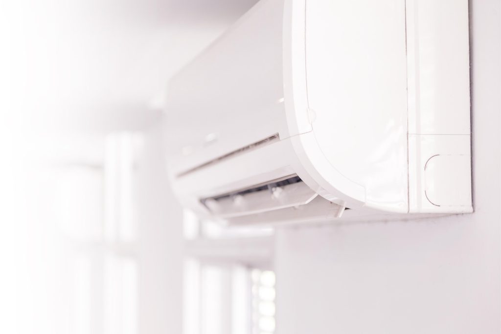 Keep Your AC Running like New 5 Mistakes to Avoid during Repairs | Air Conditioning Systems air conditioner repairs brampton